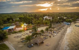 Fenix-beach-2-1024x575-1