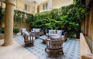 bantu Hotel Casa Canabal 1
